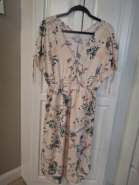 Peyton& Parker Floral Midi Dress in Peach/pink